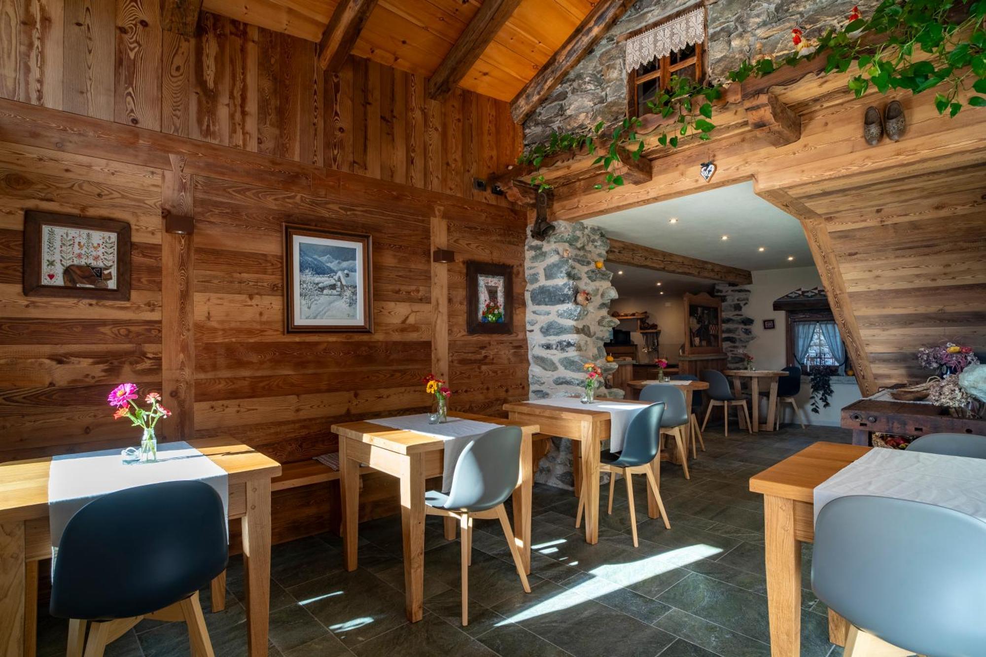 Au Coeur Du Village Chambres D'Hotes & Spa Арна Экстерьер фото