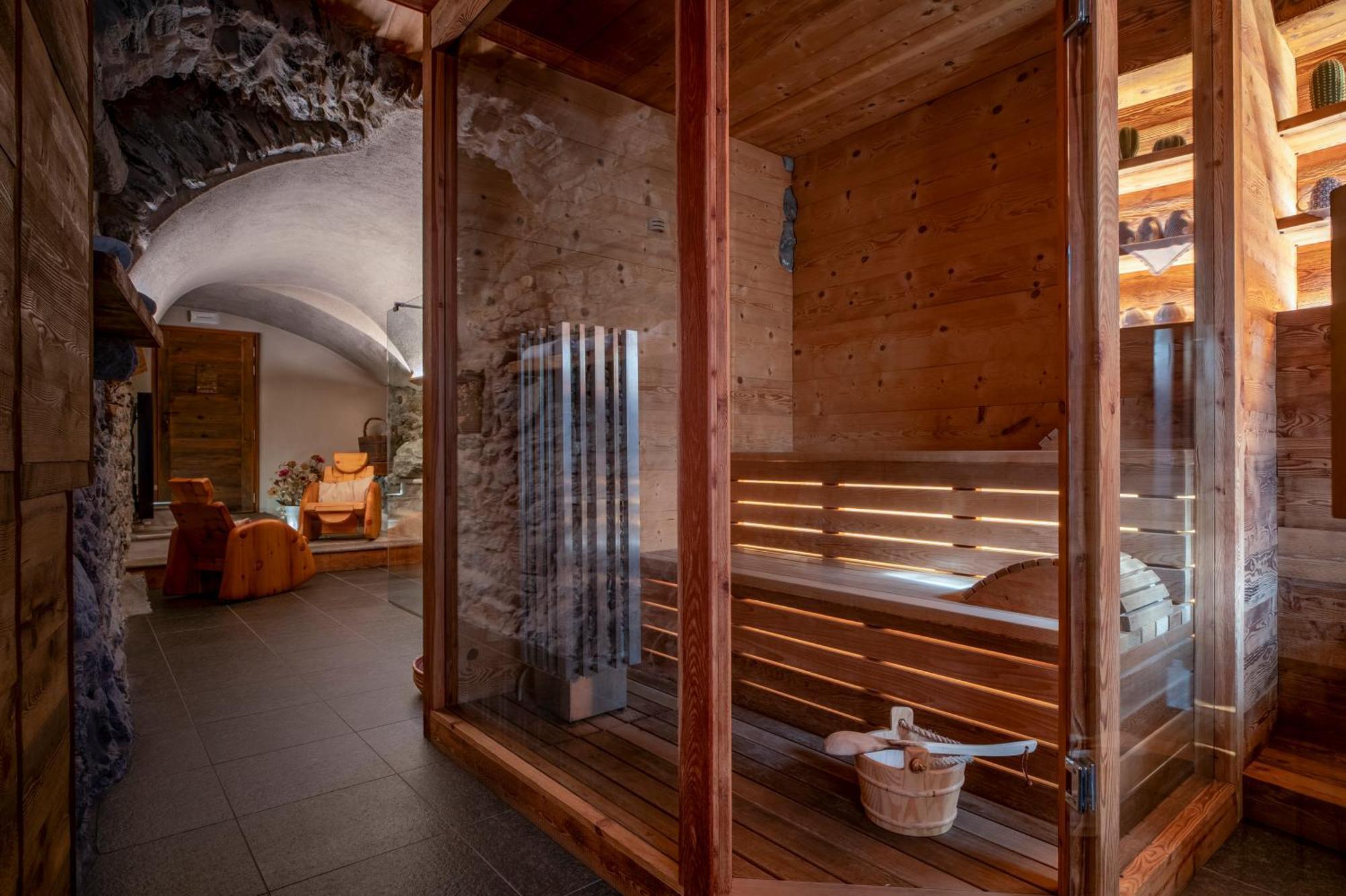 Au Coeur Du Village Chambres D'Hotes & Spa Арна Экстерьер фото