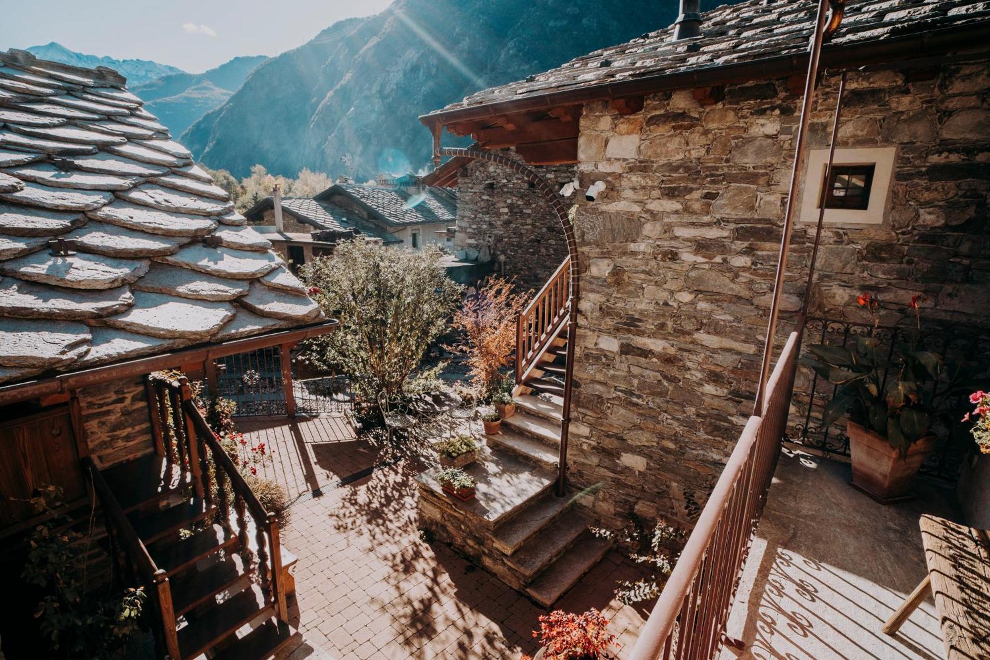 Au Coeur Du Village Chambres D'Hotes & Spa Арна Экстерьер фото